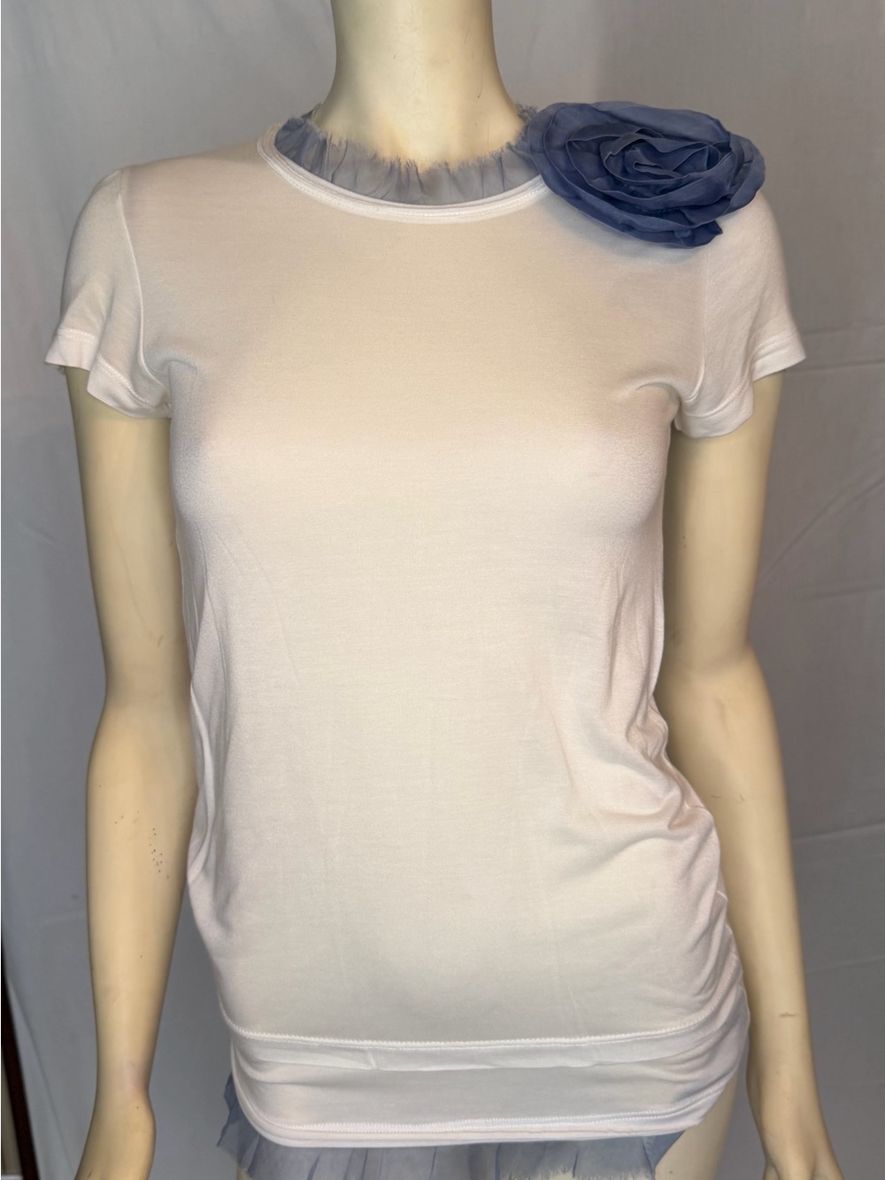 RED Valentino White Short-Sleeve Tee with Blue Rosette